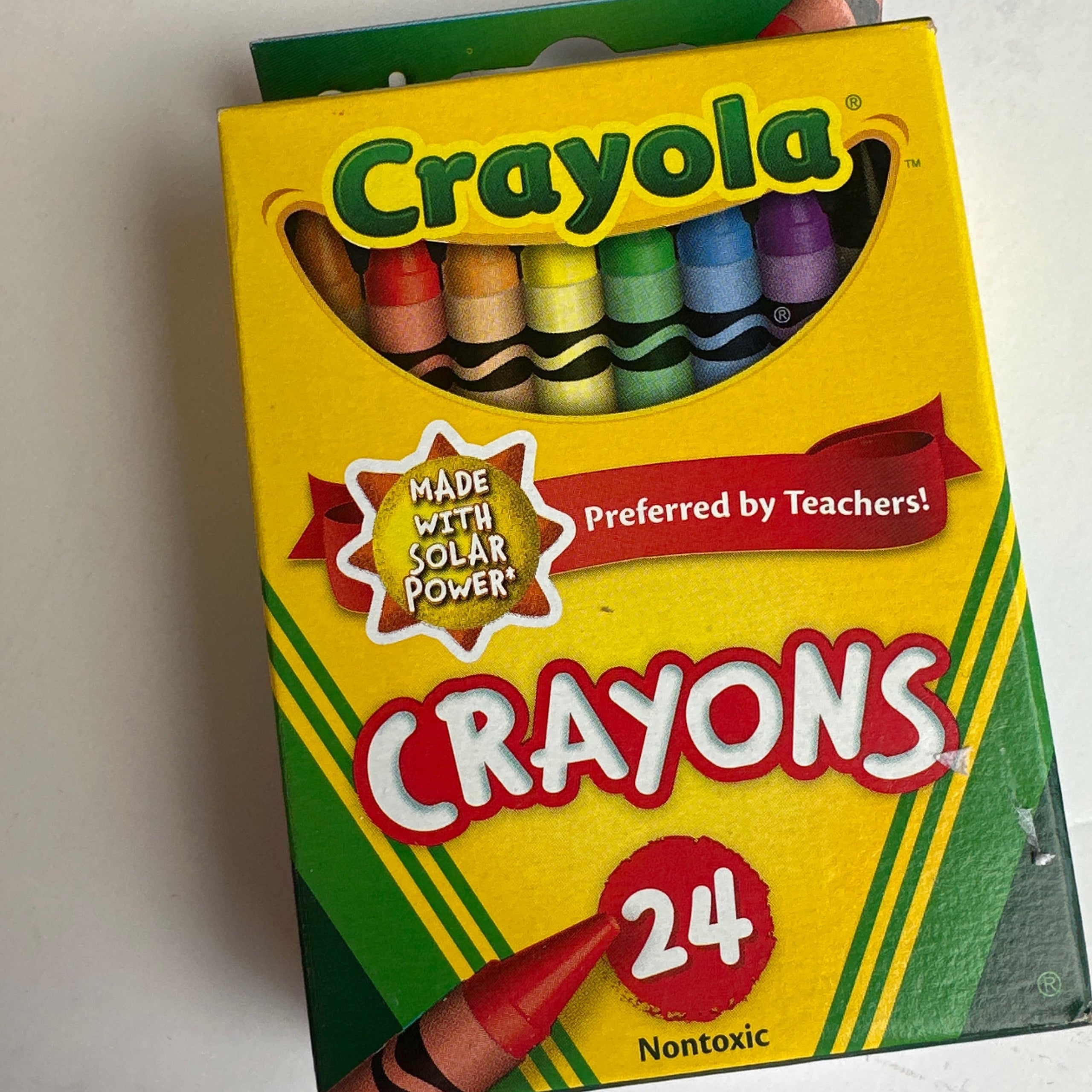 Crayola - 24 Crayons 